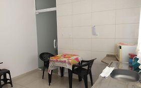 Quartos com Banheiros privativos - Hospedagem Bonfim Taubaté